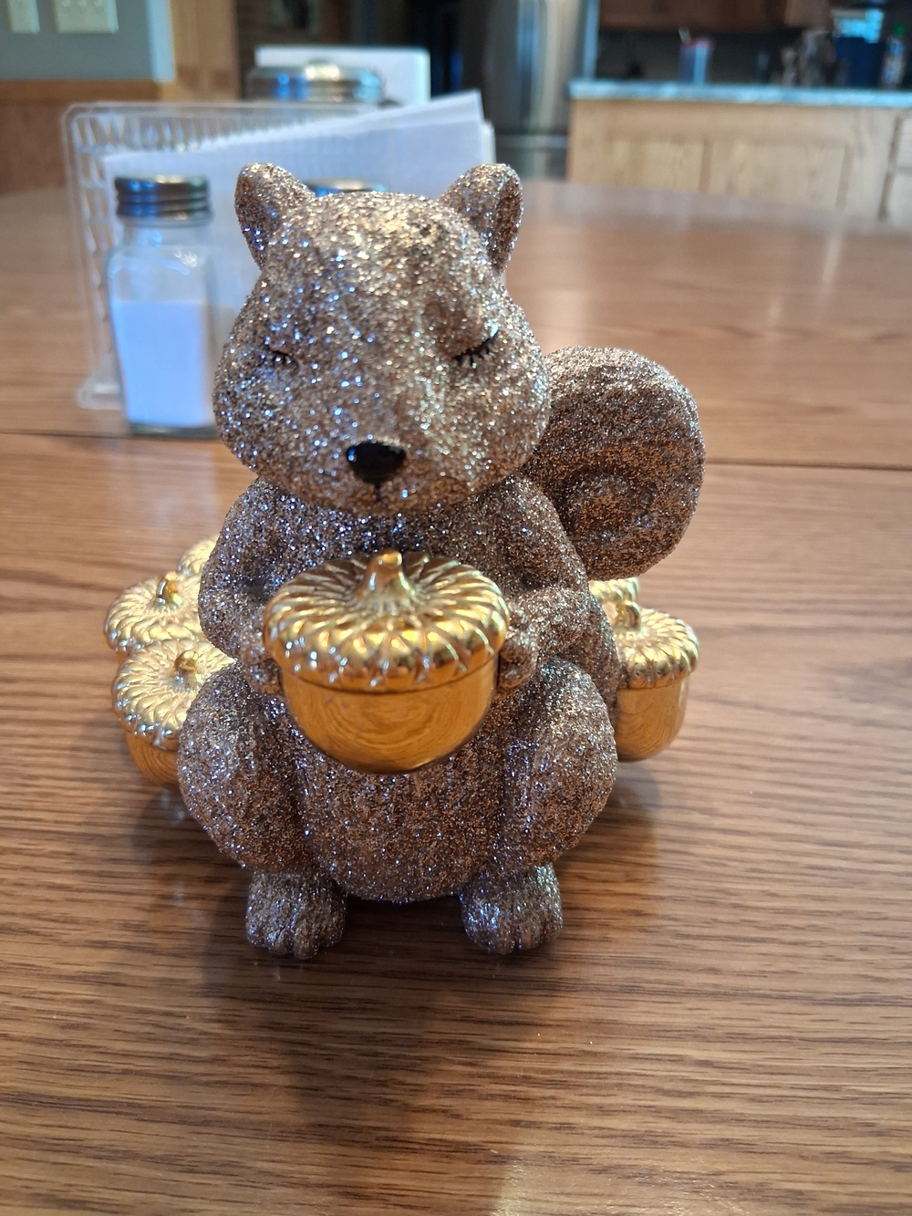 Bath & Body Works Glittery Brown Squirrel with Gold Acorns